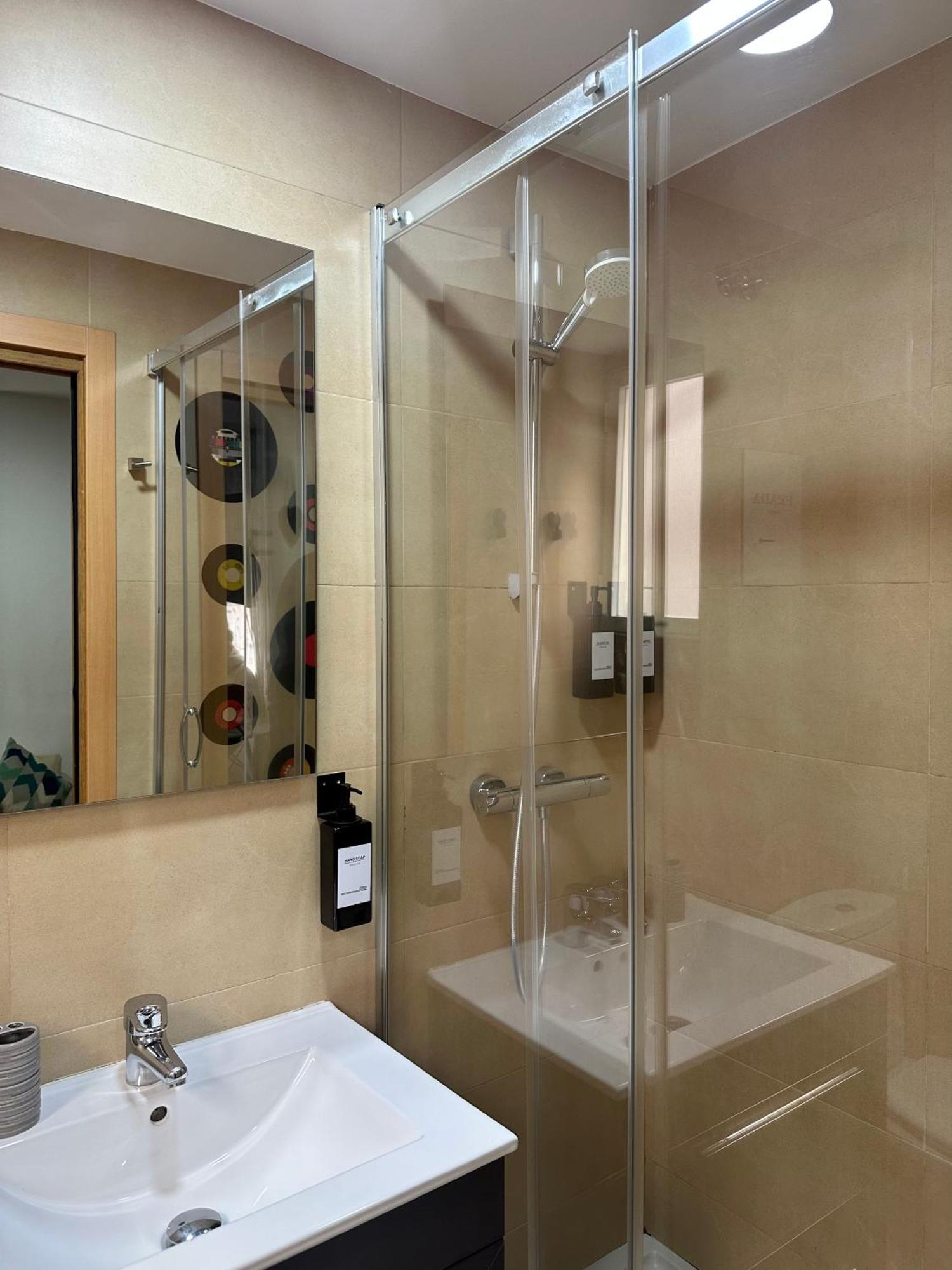 Apartamento En Santiago Bernabeu Madrid Exterior photo